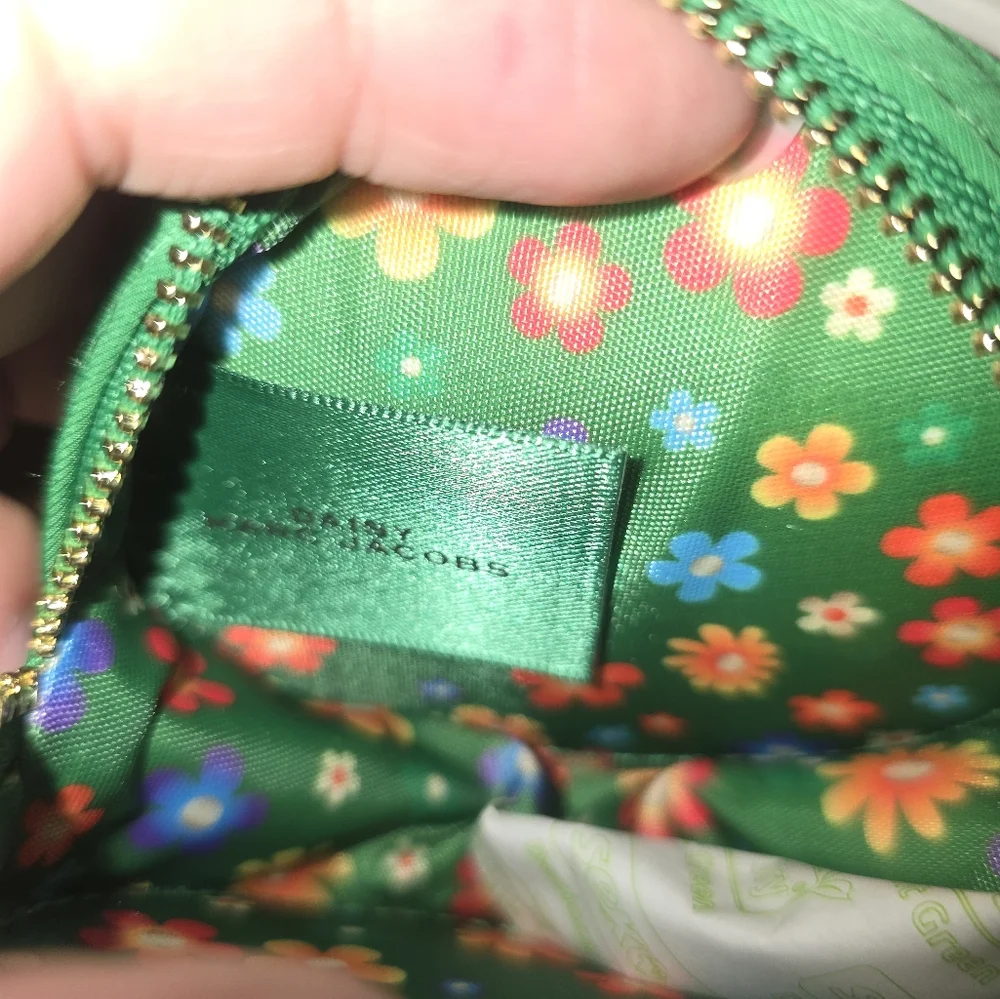 Daisy Marc Jacobs Coin Purse - Picture 6 of 6